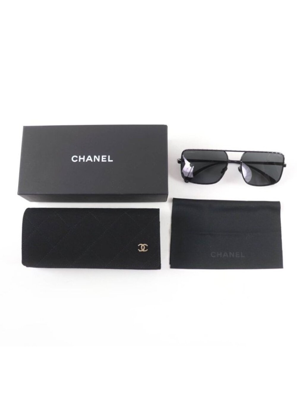 Chanel Pilot Sunglasses Logo Quilted Two Bridge Black - Picture 2 of 11